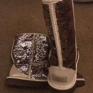 Ugg AUSTRALIA CLASSIC SHORT SPARKLES BOOTIE